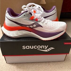 NIB!! Saucony Endorphin Speed 4